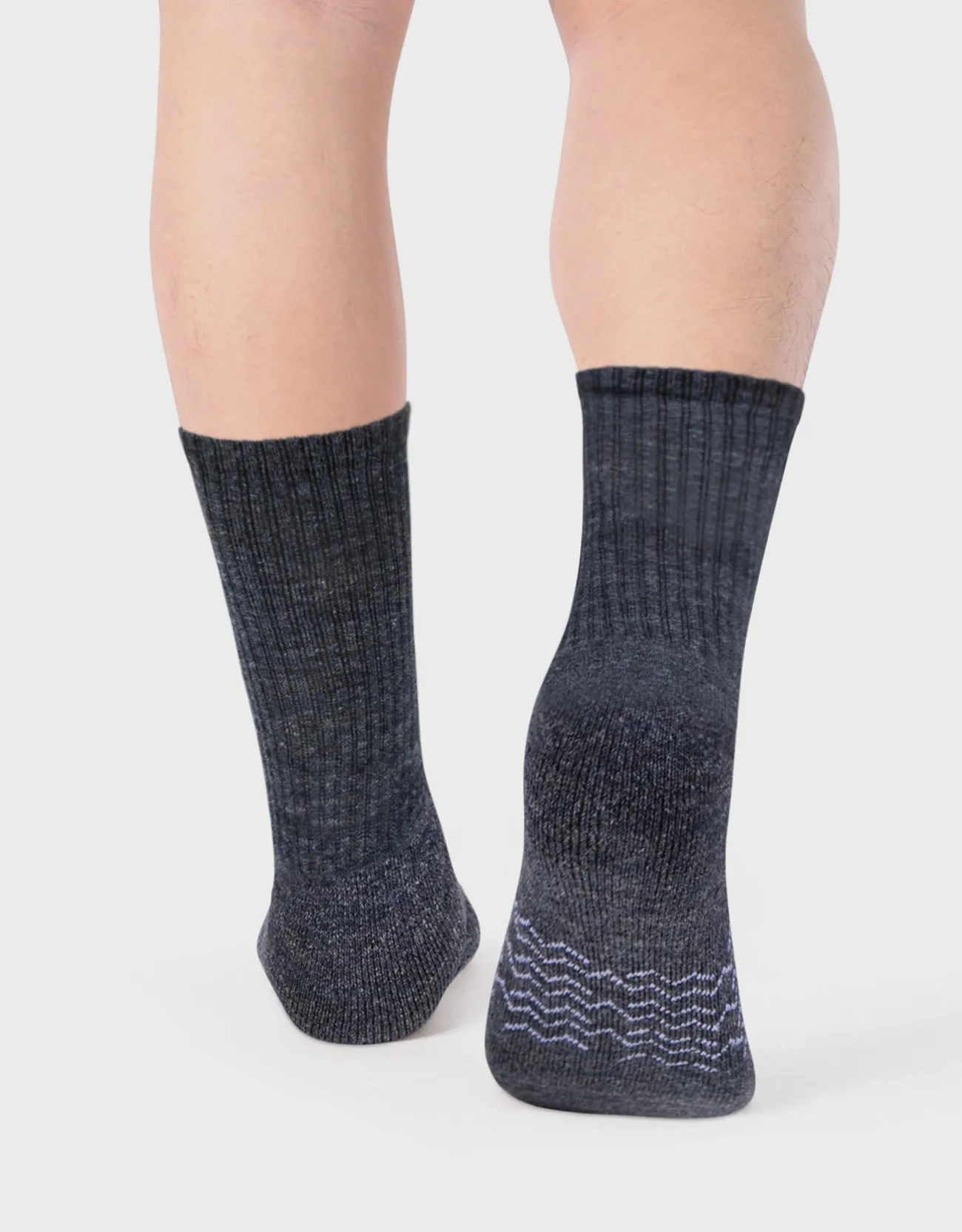 Men's Moisture Control Athletic Crew Socks - 3 pack